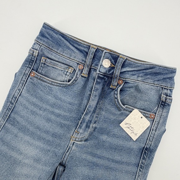 Free People Denim - Free People We The Free Skinny Jeans Womens‎ 24 Light Blue Distressed Raw Hem